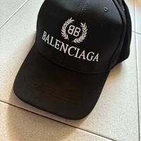 Cappello Balenciaga