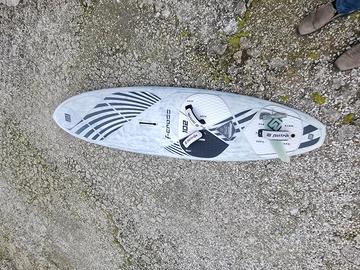 windsurf F-CROS Patrick 102