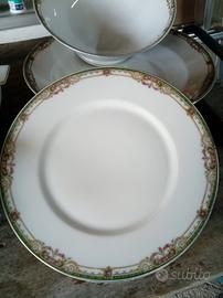 Servizio di piatti primo 900