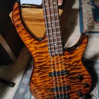 Basso 4c Peavey Millennium Bxp, pari al nuovo!!