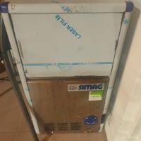 macchina del ghiaccio 