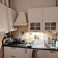 Cucina completa in eccellenti condizioni.