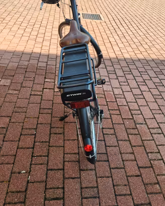 bicicletta elettrica BTWIN 36V