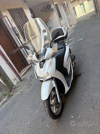 Honda SH 125 Scooter
