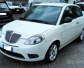 Lancia Ypsilon 1.4 8v ***UNYCA ECOCHIC GPL***