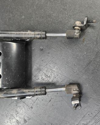 USATO 00177237 TELAIO SUPPORTO SELLA KYMCO AK 550 