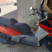 Kymco downtown 125