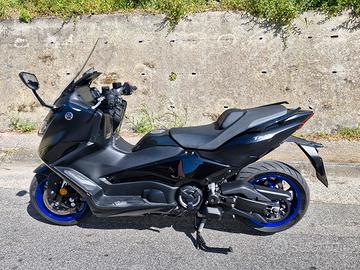 tmax 560