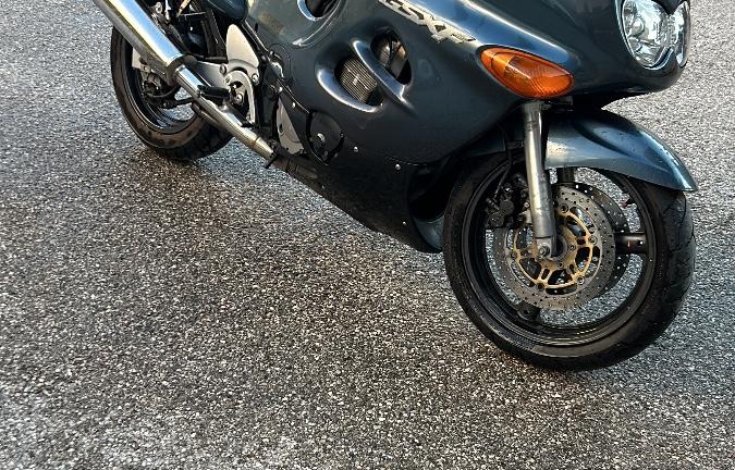 Suzuki GSX 750 F - 2000