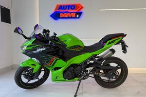 Kawasaki Ninja 400 SOLO 5 MILA KM