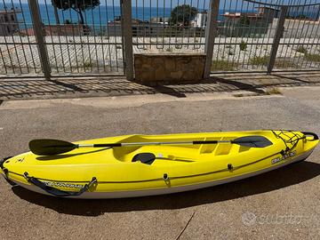 KAYAK BIC SPORT PARI AL NUOVO + PAGAIA