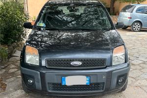 Ford Fusion 1.4 tdci