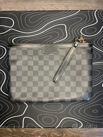 Pochette LV