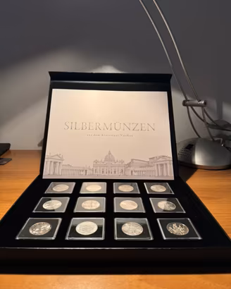Lotto 12 monete da 500 lire in argento Vaticano