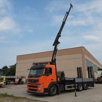 VOLVO FM 420 6x2 - Euro 5 - Carrellone con gru