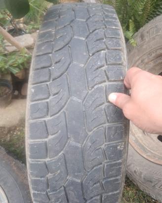4 gomme fuoristrada