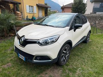 Renault Captur benzina 90cv R-Link