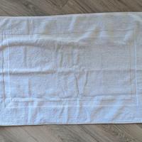 Scendidoccia in cotone bianco