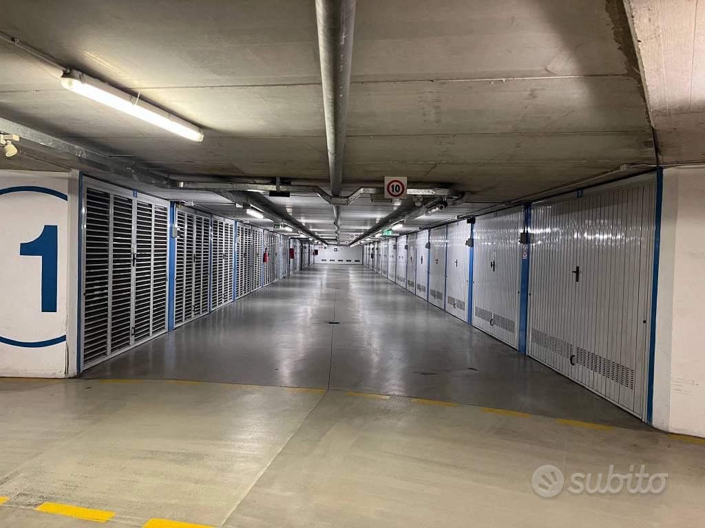 Subito - XXI Ascanio Sforza - Box / Garage di 14 m² a Milano - Garage e ...