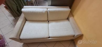 divano letto a due posti