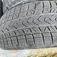 gomme invernali 235/40 R19 96V XL con 1500km