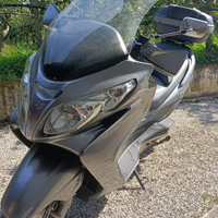 Scooter suzuki burgman 400