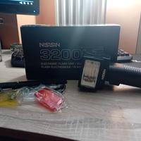 Nissin 3200GT flash