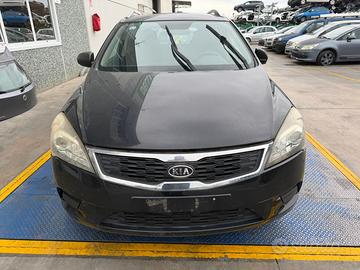 RICAMBI USATI AUTO VARI KIA C'EED 2010 BENZINA