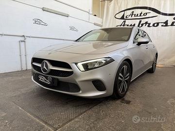 Mercedes-Benz Classe A A 180 d Automatic tua ...