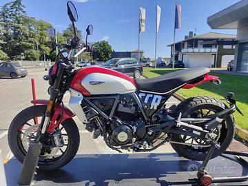 DUCATI Scrambler 800 ICON RED MY