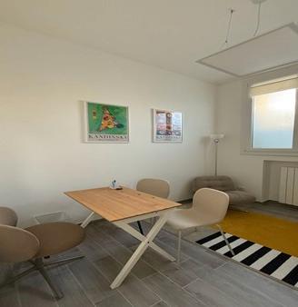 Studio medico sanitario fisioterapista psicologo