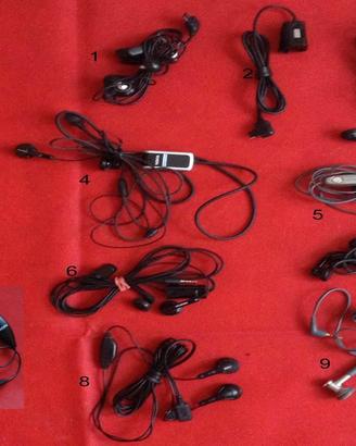 N. 10 auricolari Nokia LG Sony Motorola Nokia