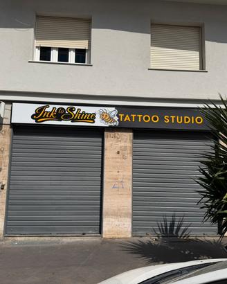 Tatuatore/tatuatrice