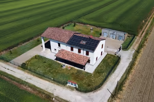 🏠 Villa indipendente  A4  con giardino e fotovolt