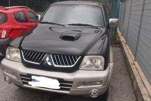 pickup L200