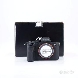 Sony A7R V Body 28150 Scatti Usato (G302)