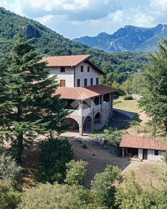 VILLA SINGOLA A DARFO BOARIO TERME