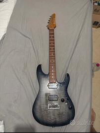 Chitarra ibanez AZ NUOVA  trattabile con garanzia