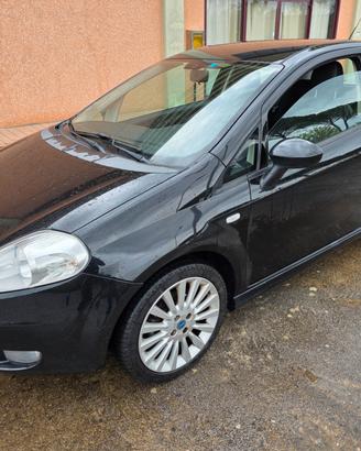 Fiat Grande Punto 1.4 Starjet 16V 3 porte Dynamic