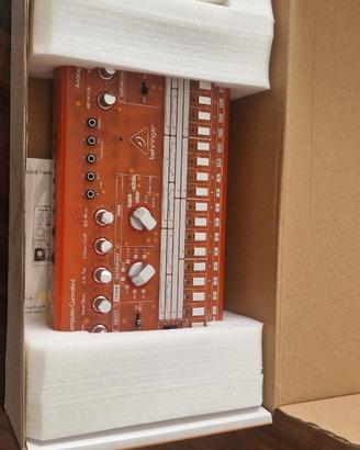 Behringer RD6