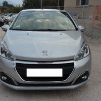 Peugeot 208 BlueHDi 75 5 porte Allure