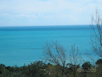 Terreno panoramicissimo vista mare