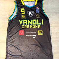 Kit autografato Federico Zampini Vanoli Cremona