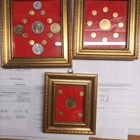 QUADRETTI CON MONETE