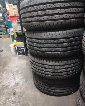 N. 4 Pneumatici Firestone+ n. 4 cerchi originaliVW
