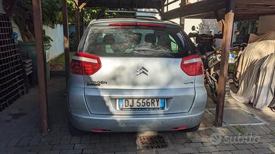 Citroen C4 Picasso con GPL frizone da sostituir