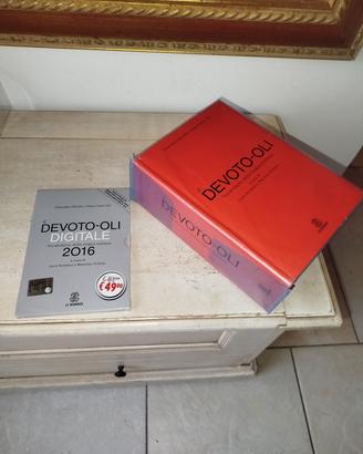 dizionario "il DEVOTO-OLI"