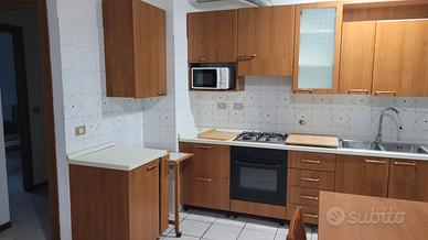 Cucina 3.50 mt con elettrodomestici 