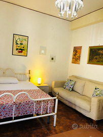 Camera PiazzaleTecchio fuorigrotta