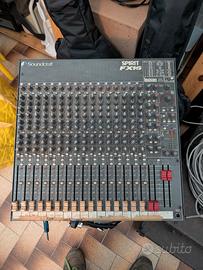 Soundcraft Spirit fx16